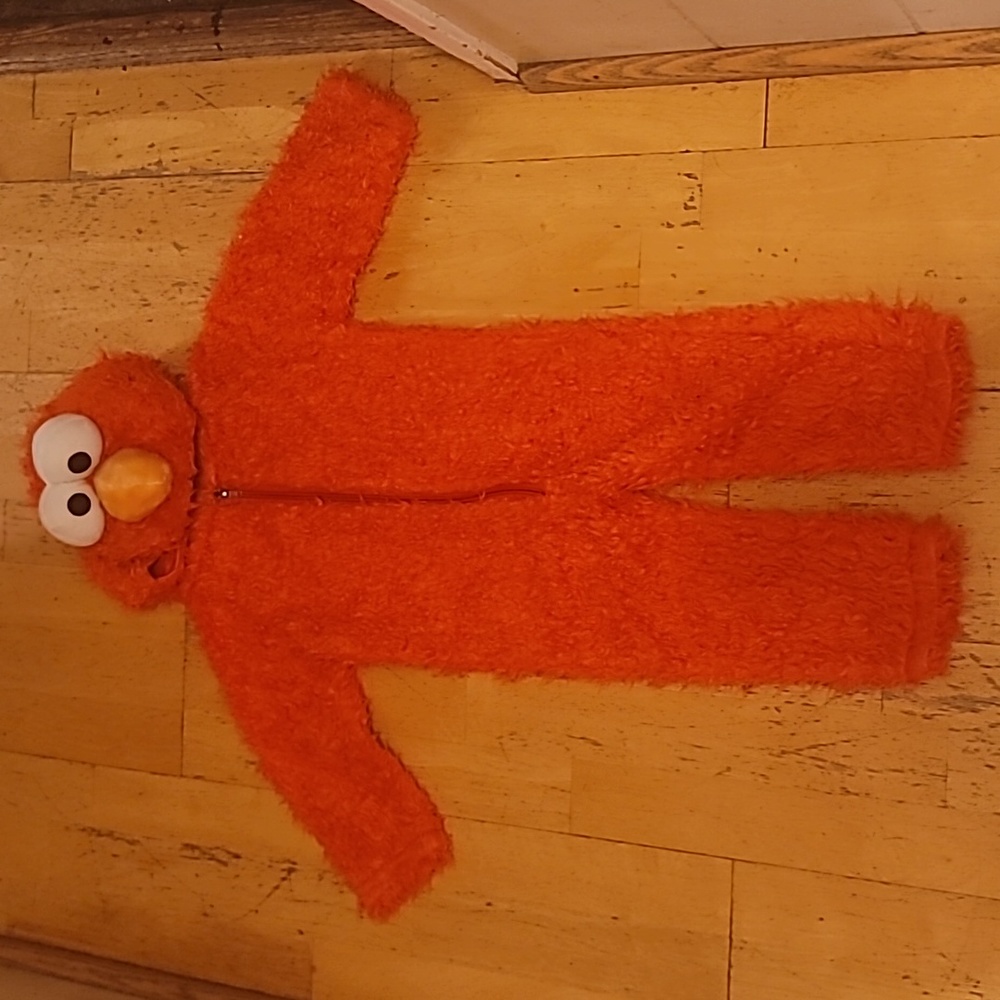 3T Sesame Street Elmo jumpsuit and character headpiece.